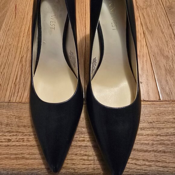 Navy Blue Nine West heels – Size 7.5 (No box) - Picture 3 of 4